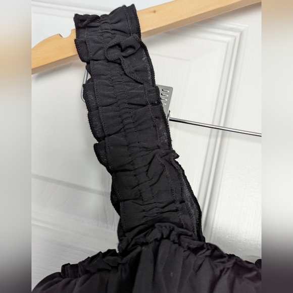 Forever 21 Black Smocked Ruffle Crop Top - Picture 3 of 11